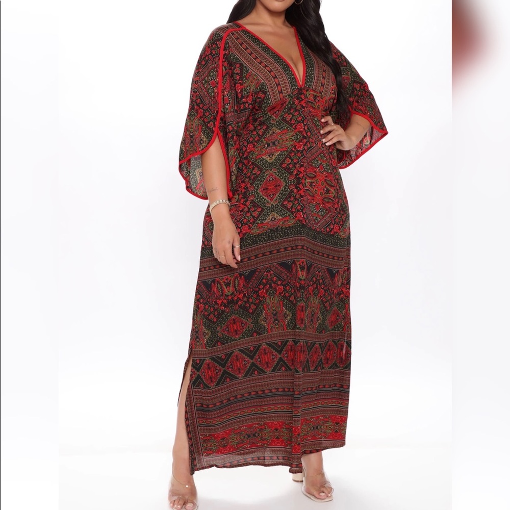 Tribal style v neck dress